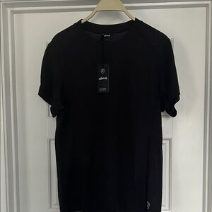 Allbirds Women’s Dark Tee Size XL